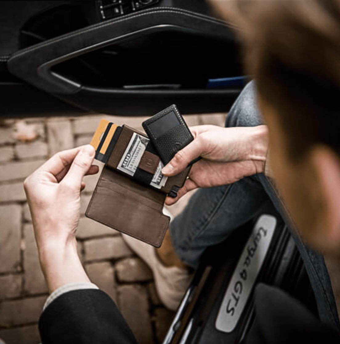 GPS Karte für Brieftasche – Kabellos ladbar & Apple „Wo ist?“ kompatibel